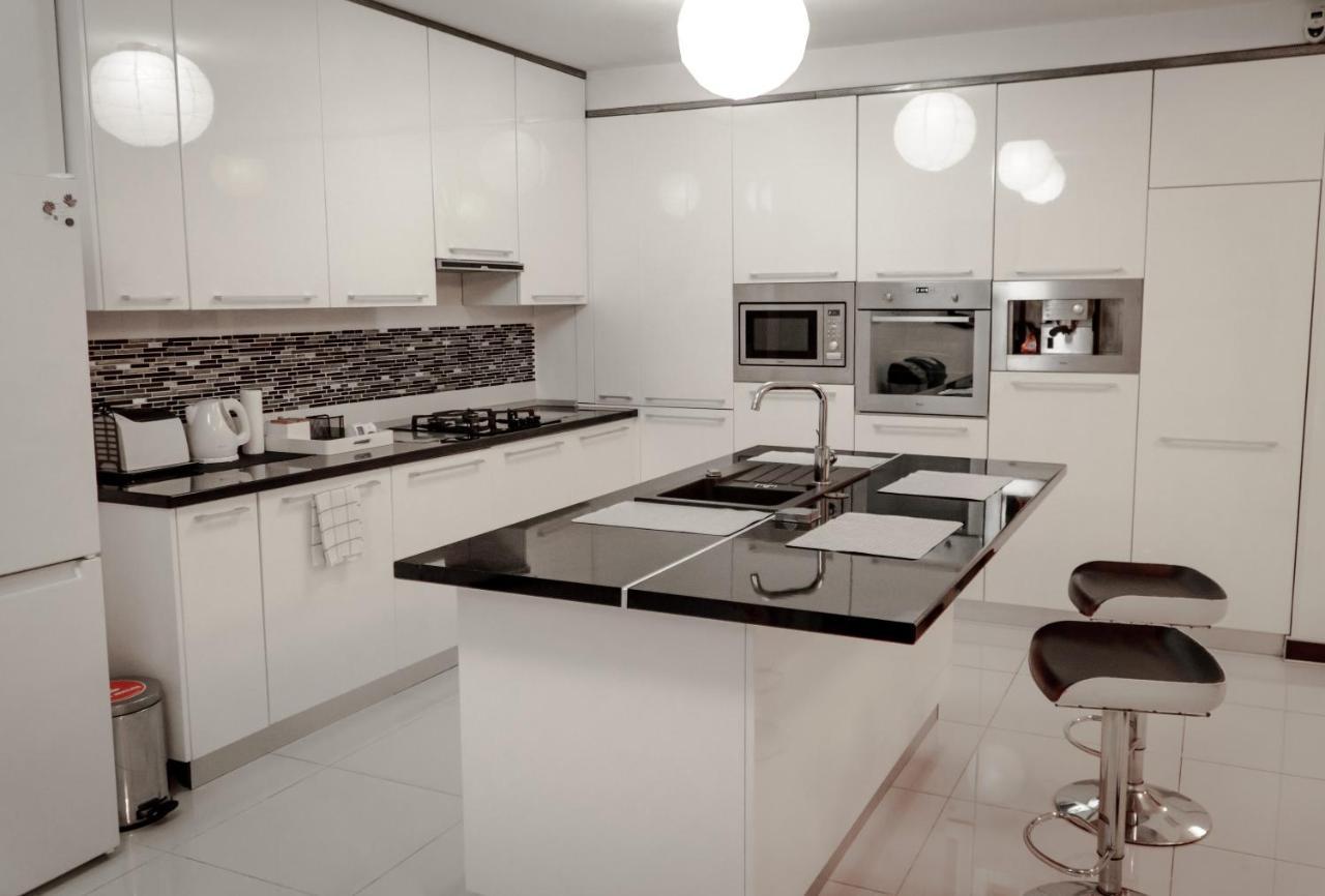Vila Carolina Apulum Villa Gyulafehérvár Kültér fotó