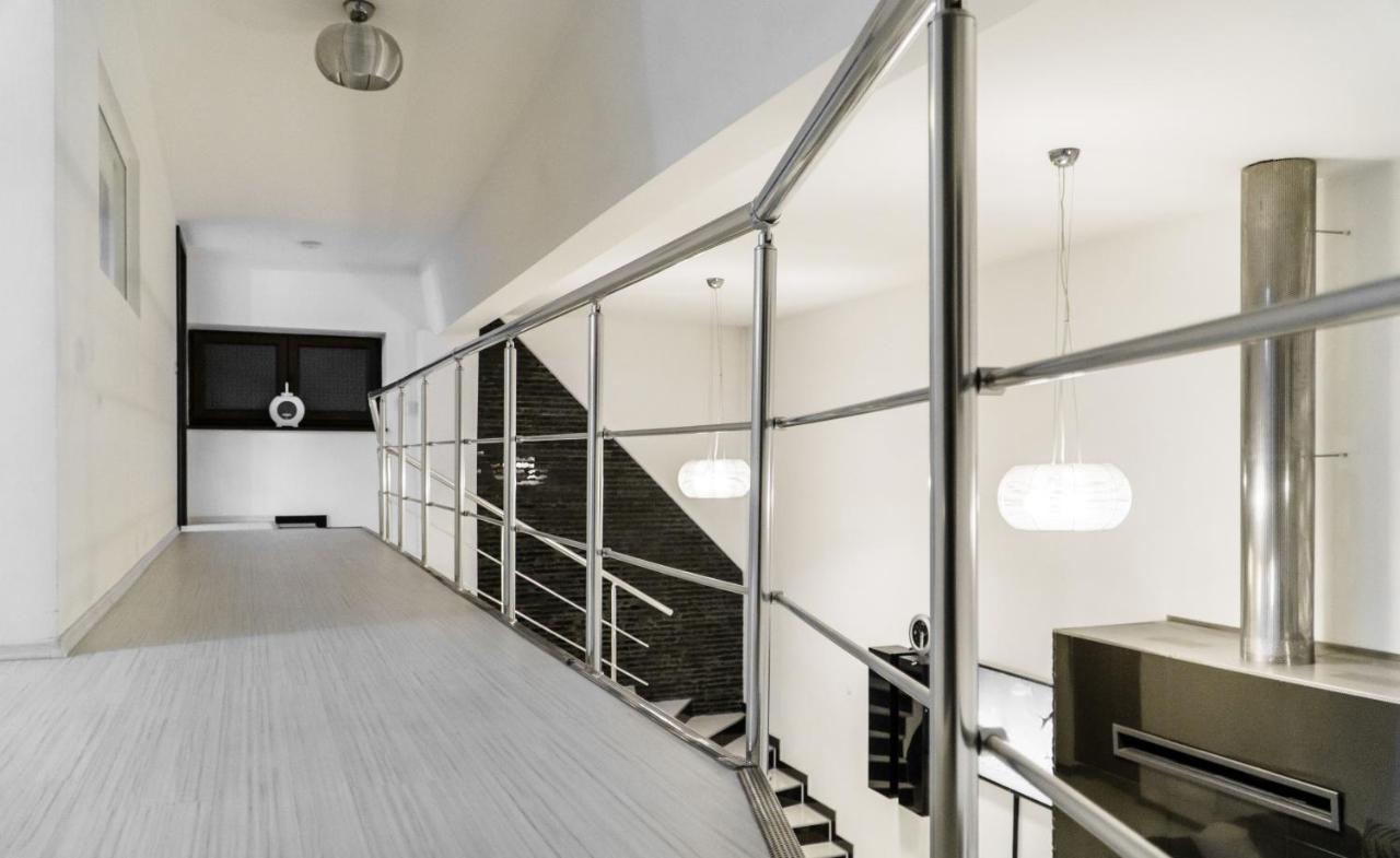 Vila Carolina Apulum Villa Gyulafehérvár Kültér fotó